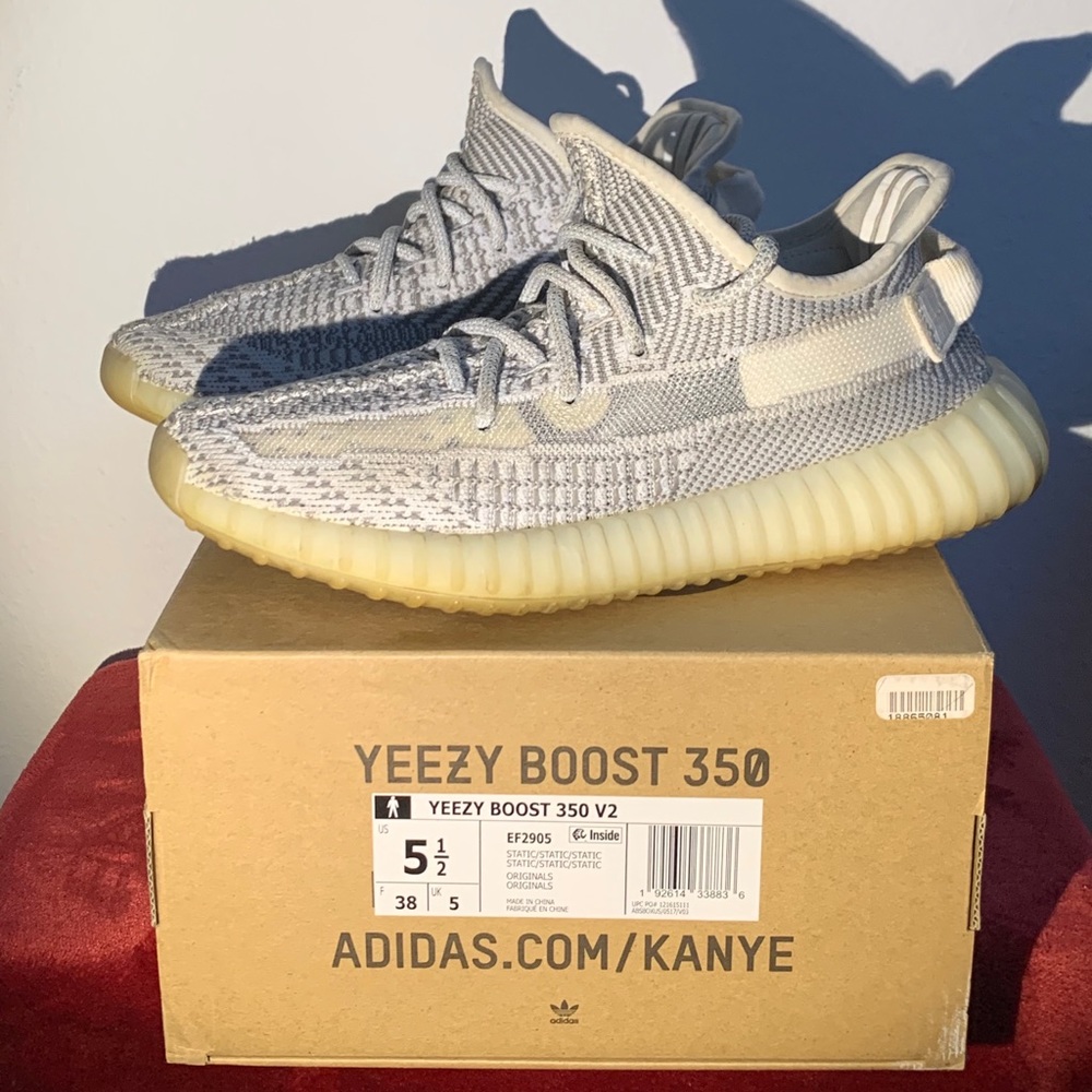 AUTHENTIC Yeezy 350 Static